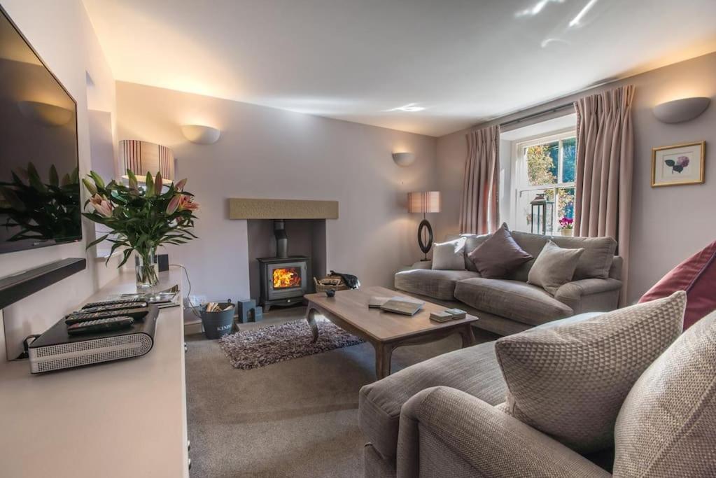 Duck Cottage Milldale Alstonefield Peak District Alstonfield ภายนอก รูปภาพ