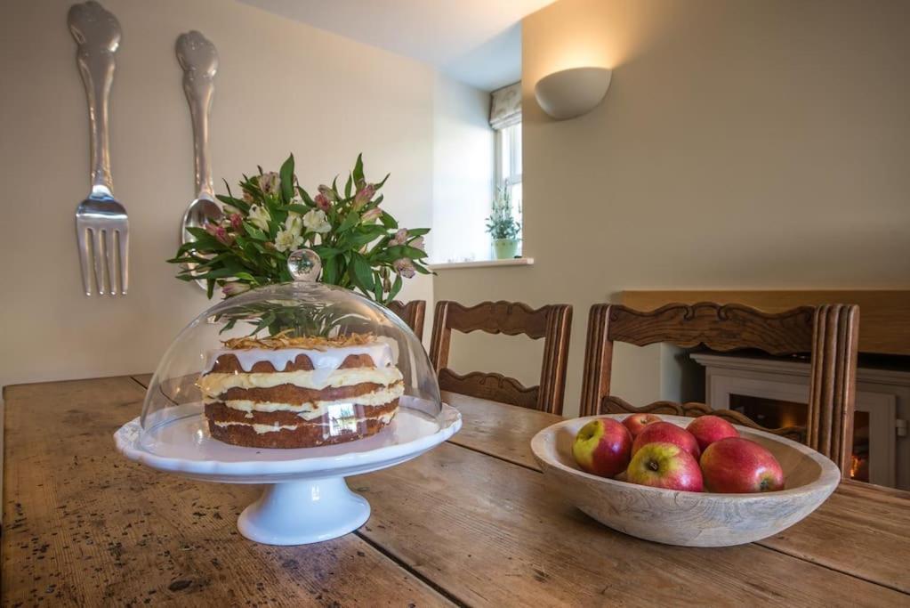 Duck Cottage Milldale Alstonefield Peak District Alstonfield ภายนอก รูปภาพ